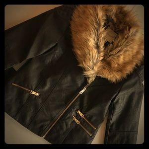 Girls faux leather jacket 10 12 fur collar